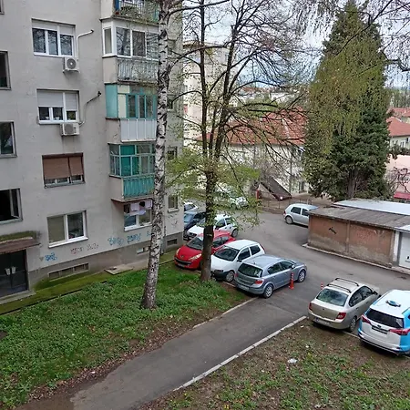 Klinicki Centar Apartment Nis